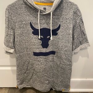 Men’s short sleeve Under Armour hoodie